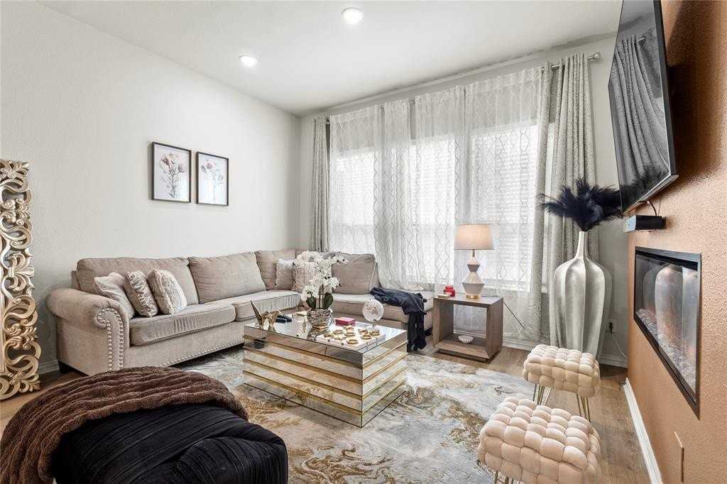 7557 Sheboygan Ave - Photo 6 of 27