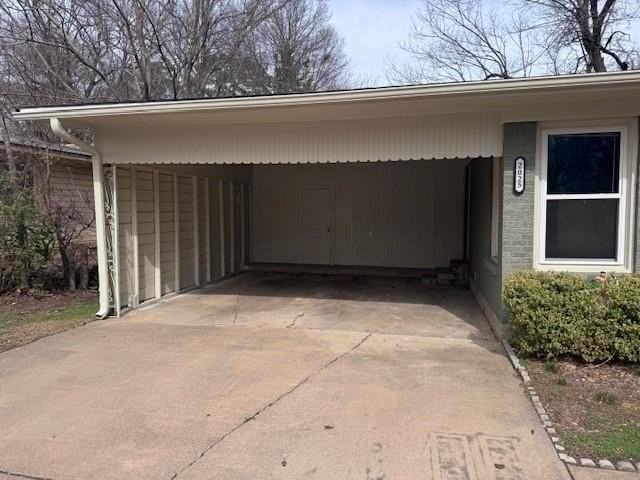 2025 Cedar St - Photo 2 of 19