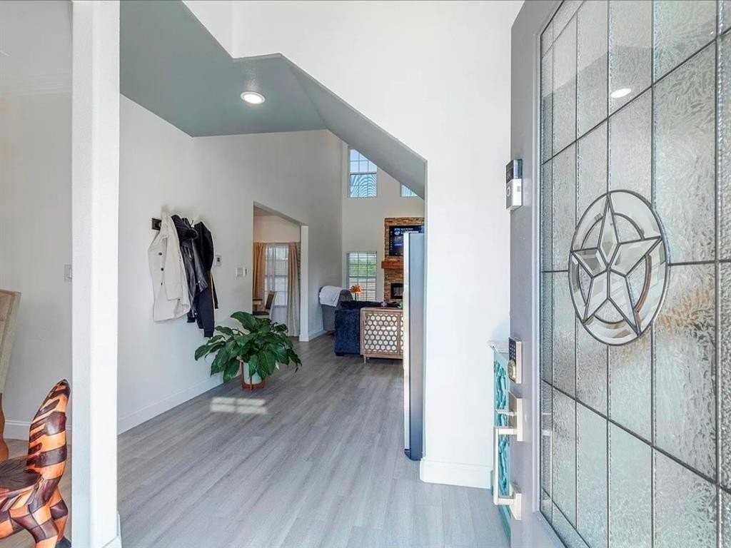 126 Egret Cir - Photo 3 of 24