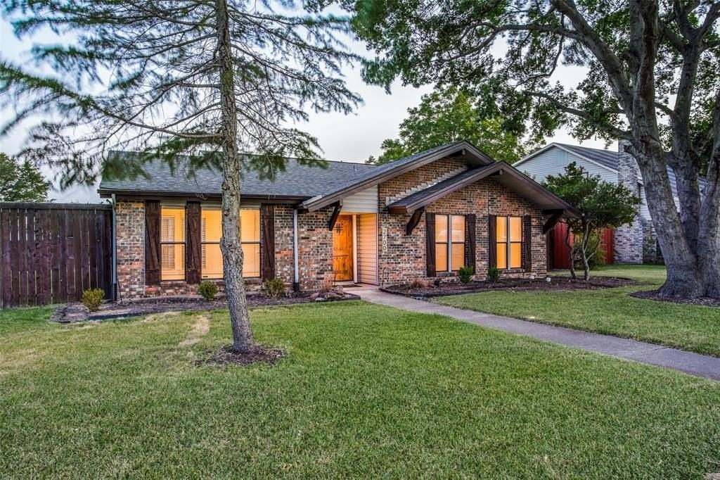 2700 Chancellor Dr - Photo 2 of 26