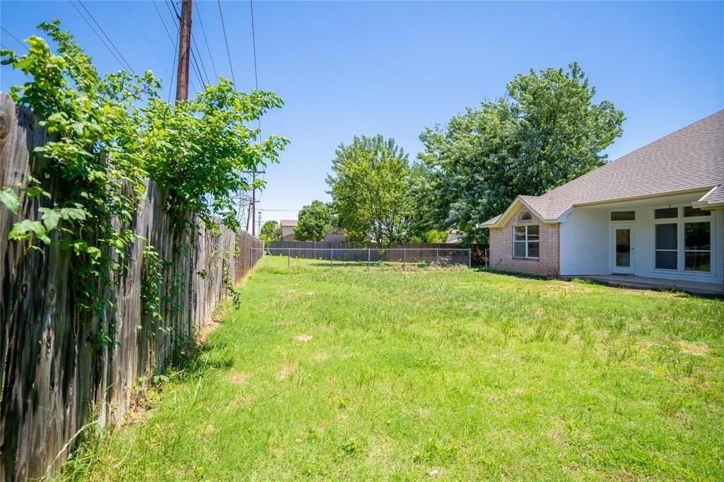 492 Shade Tree Cir - Photo 5 of 20