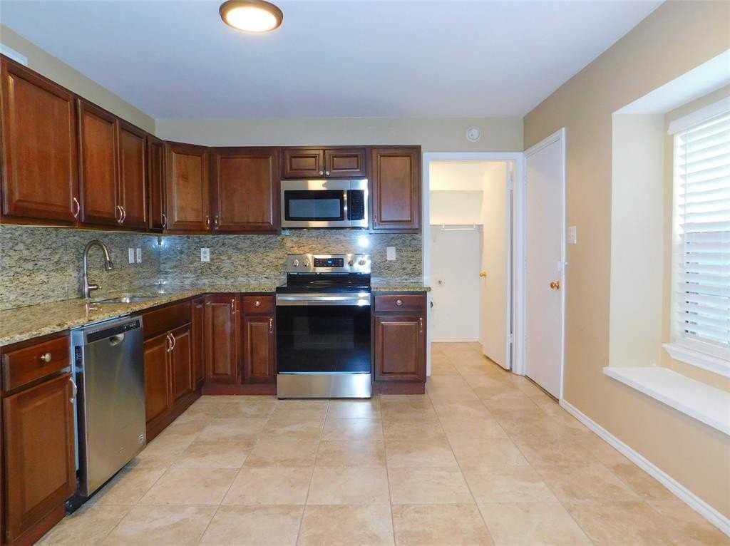 5808 Trego Cir - Photo 5 of 20