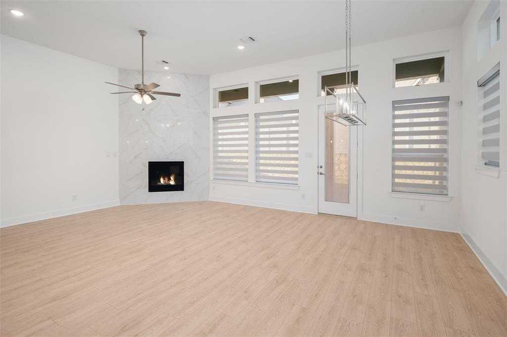 3500 Mescalbean Dr - Photo 5 of 20