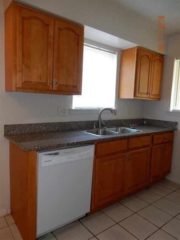 1925 Coleta Pl - Photo 5 of 22