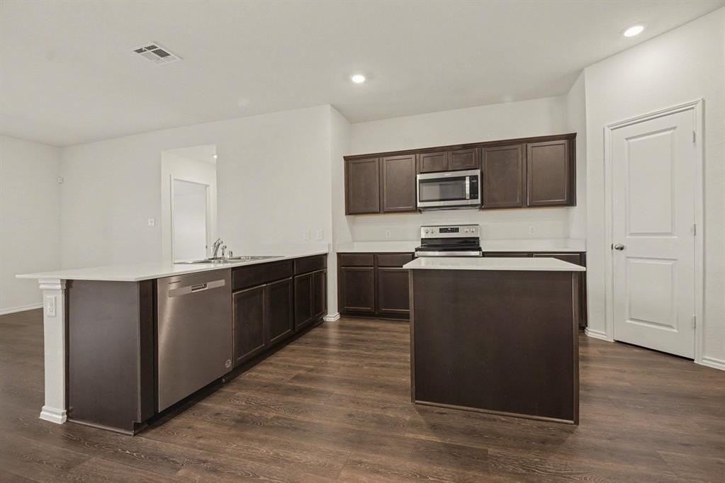 505 Banner Ave - Photo 4 of 30