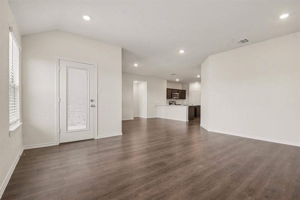 505 Banner Ave - Photo 6 of 30