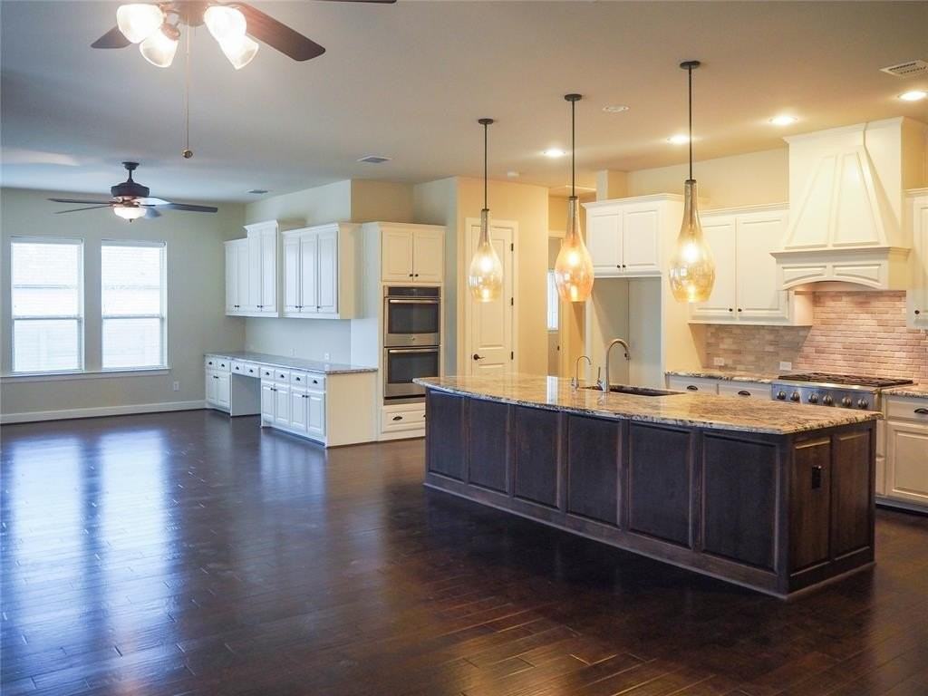 400 Sunflower Ave - Photo 6 of 36