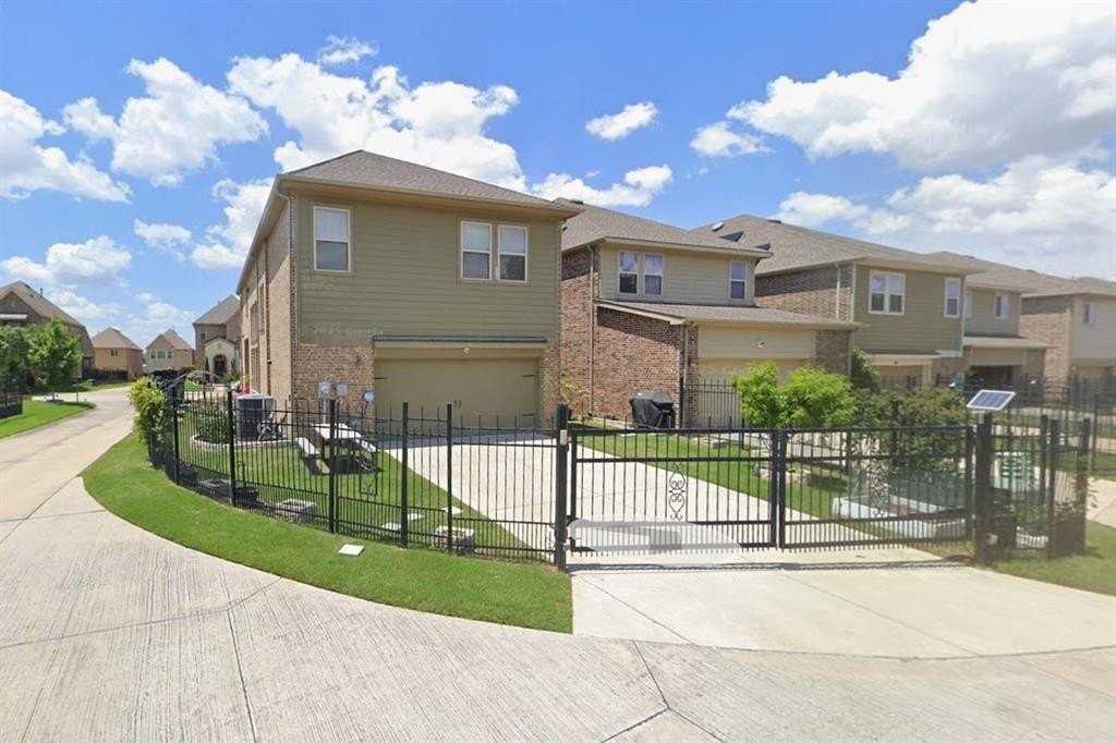 3019 Ivy Hill Ln - Photo 3 of 7