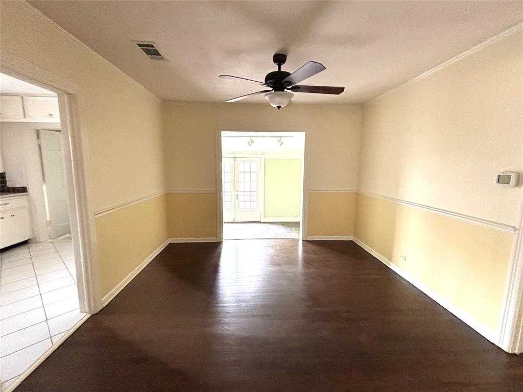 3810 Whitehall Dr - Photo 7 of 14