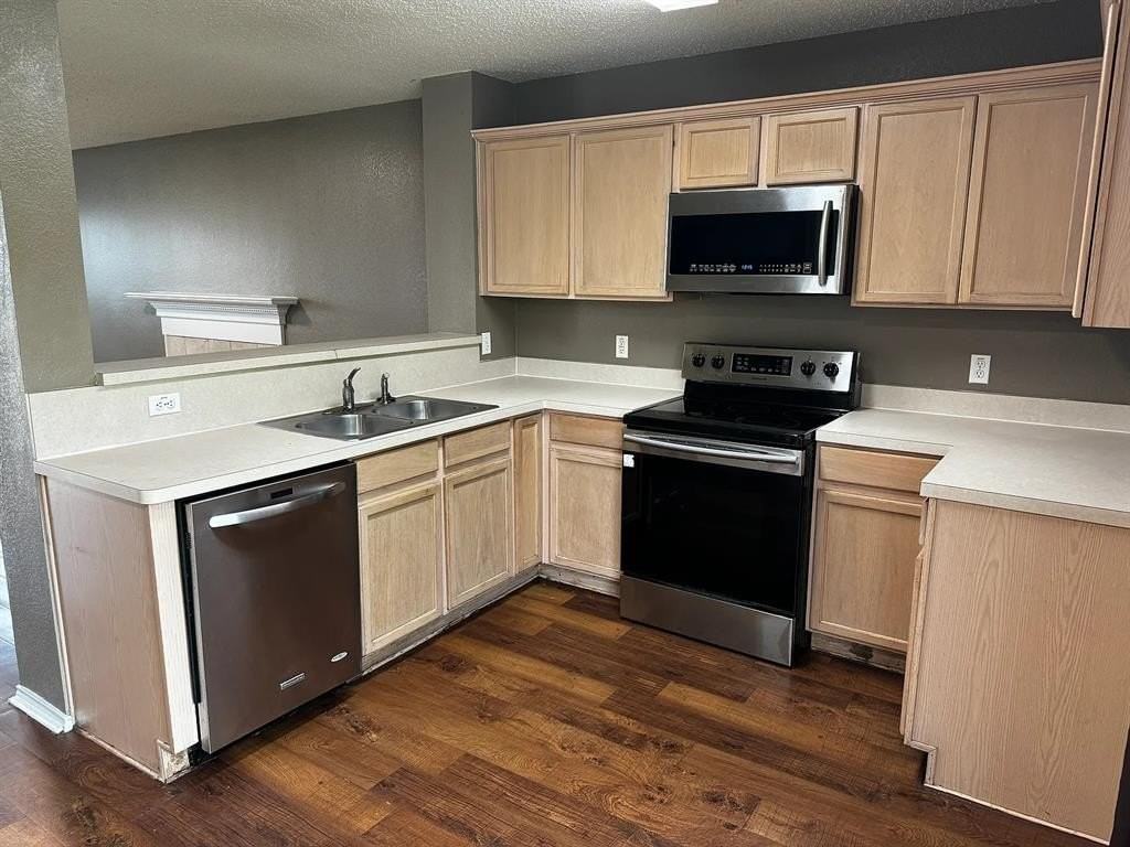 1401 Kilkenny Dr - Photo 5 of 17