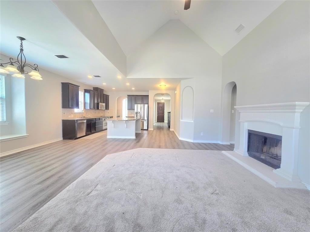 3800 Jeanette Ln - Photo 3 of 21