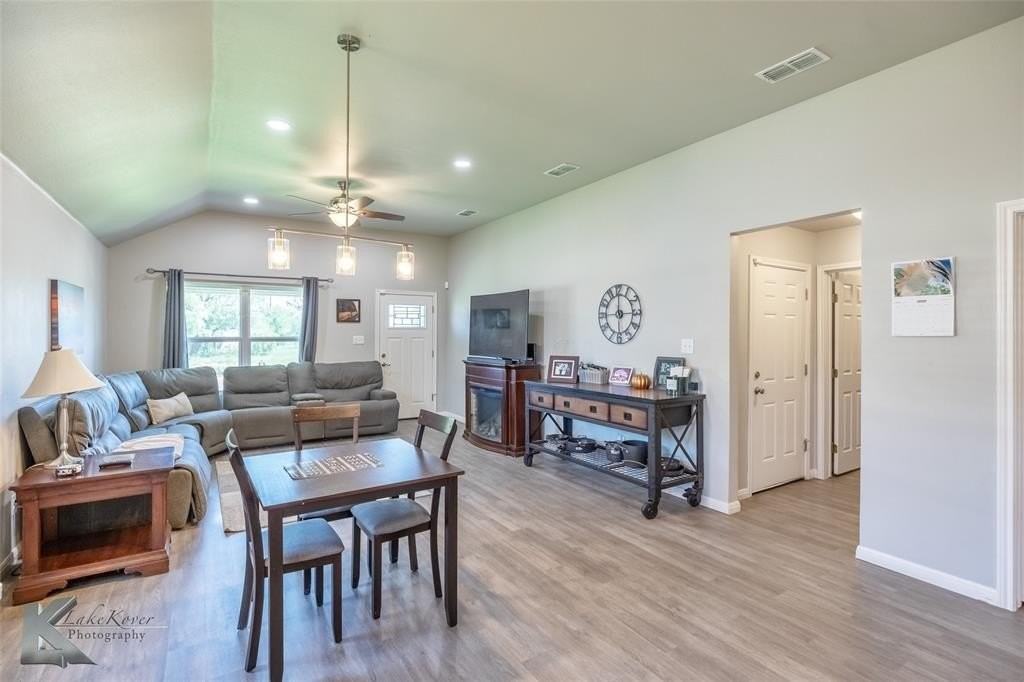 3233 Ann Arbor Ln - Photo 7 of 26