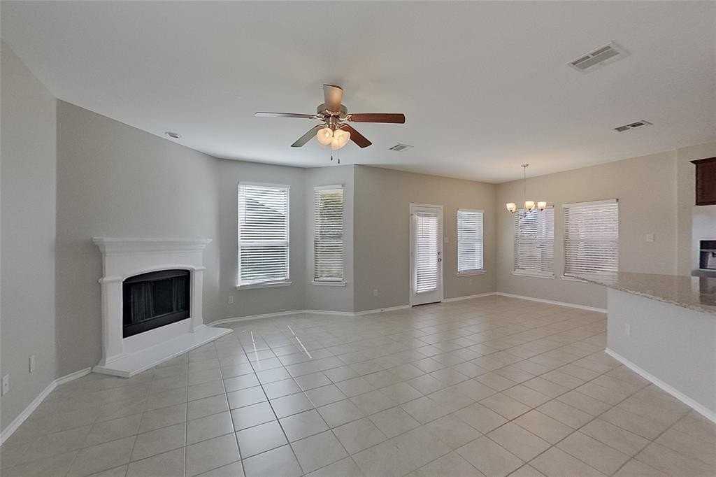 8928 Deadwood Ln - Photo 4 of 39