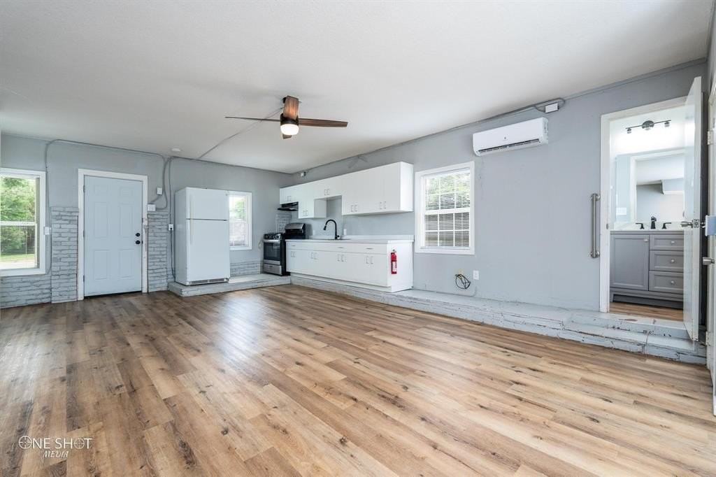 2023 S 5th St #A - Photo 5 of 18