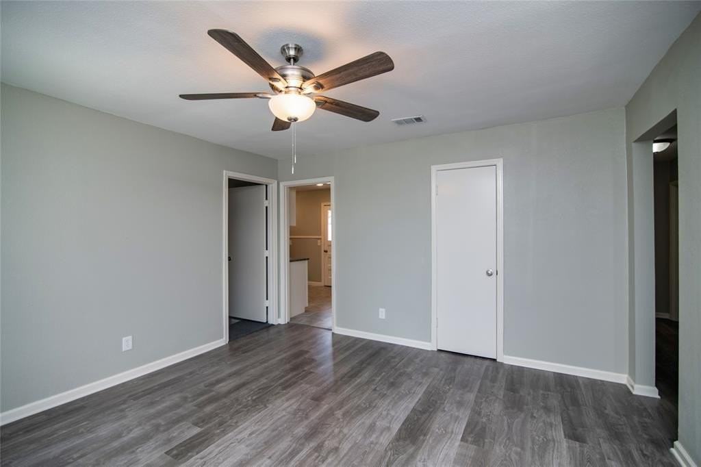 2429 Stephen Lee Dr - Photo 6 of 19