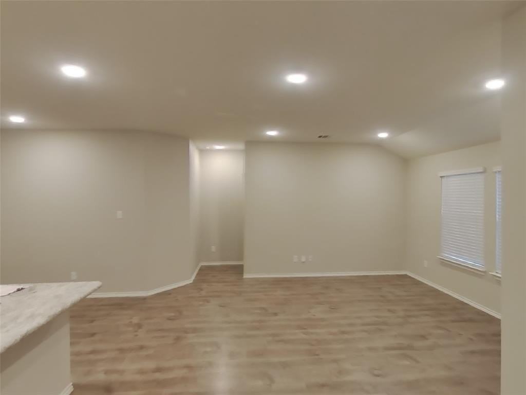 1904 Strongbark Dr - Photo 2 of 25