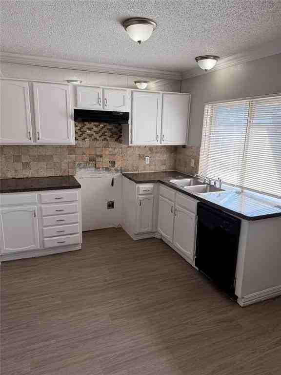 200 Pebblebrook St - Photo 6 of 18