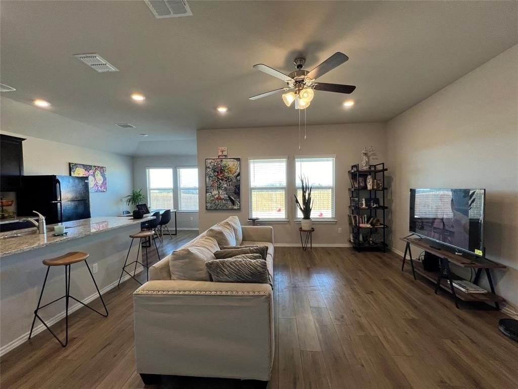 3117 Sherco Rd - Photo 3 of 18