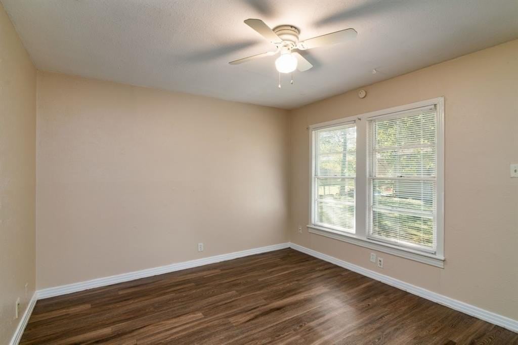 6163 Brocks Ln #B - Photo 7 of 18