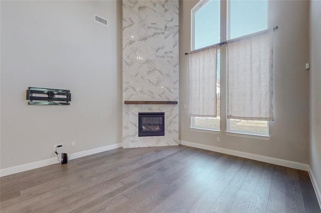 8124 Milo Fields Ln - Photo 7 of 40