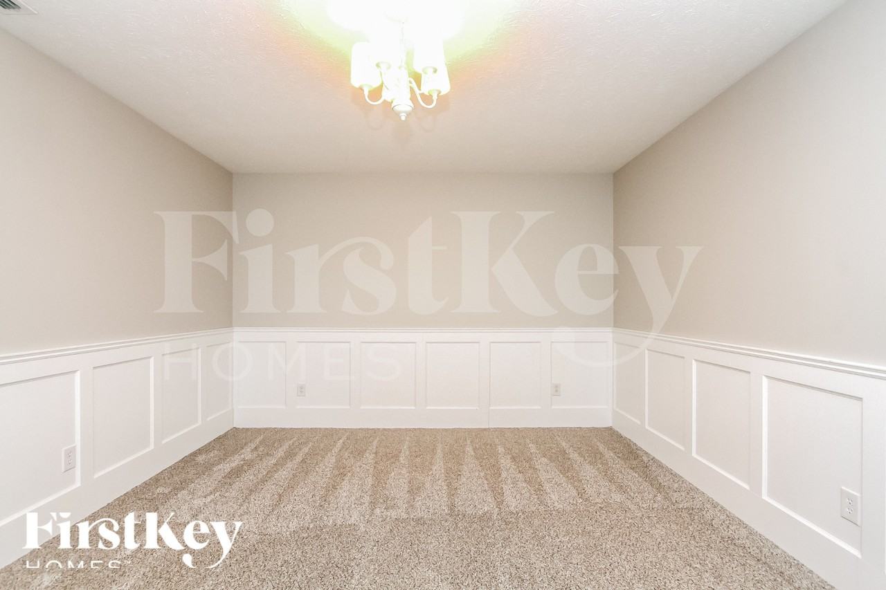 1303 Windswept Dr - Photo 7 of 15