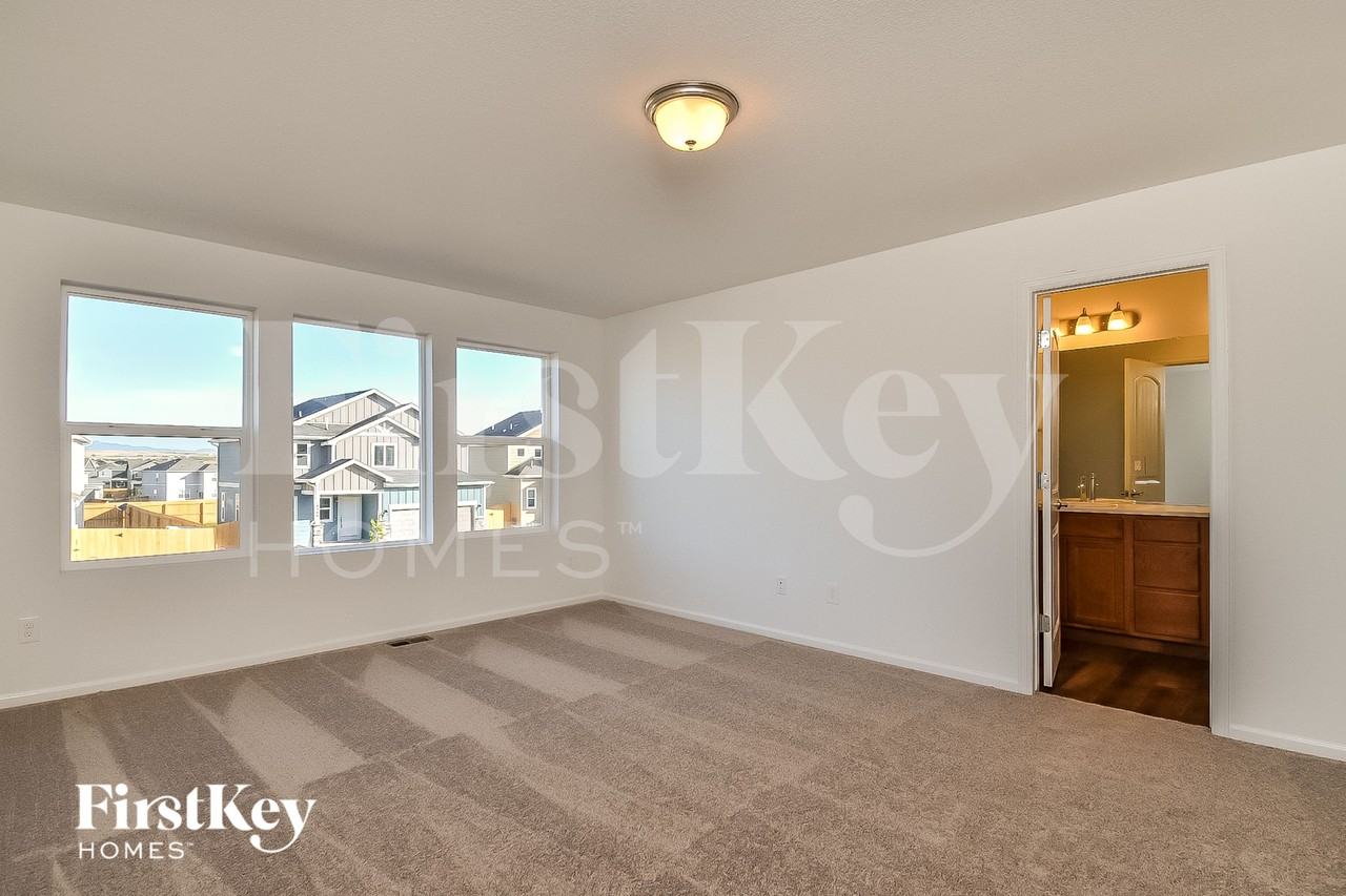 10453 Luneth Dr - Photo 7 of 15