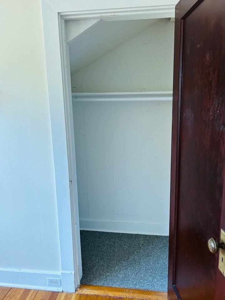 11 Elliott Pl - Photo 5 of 11