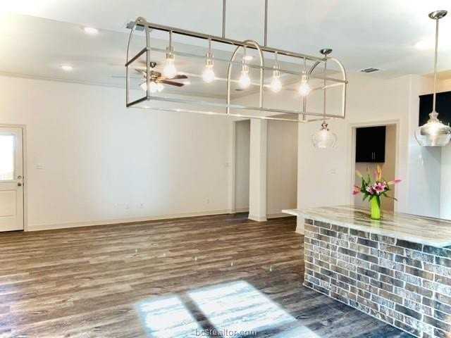 3904 Brownway Ct - Photo 6 of 24