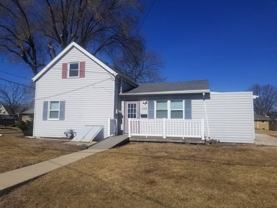 1727 8th St - Photo 1 of 1