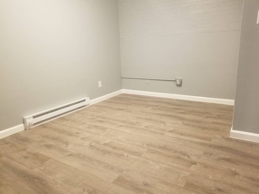 345 6th St #301 - Photo 5 of 6