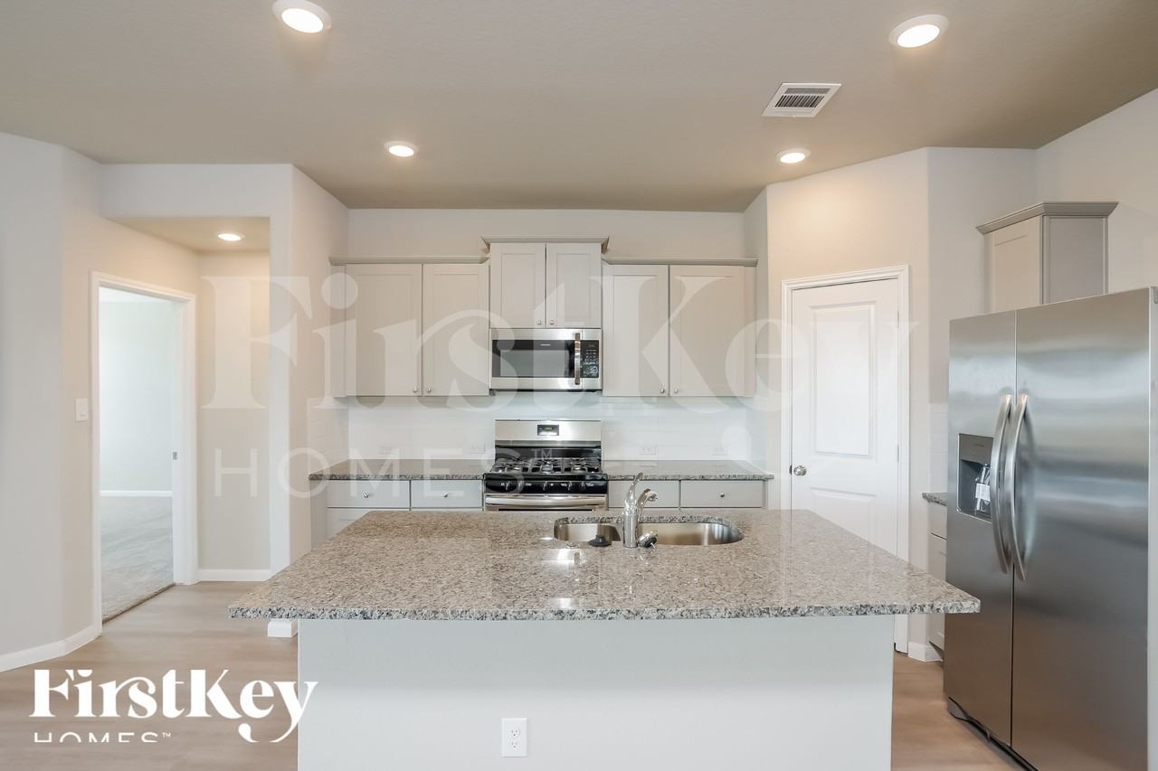 6775 Hatchery Way - Photo 4 of 15