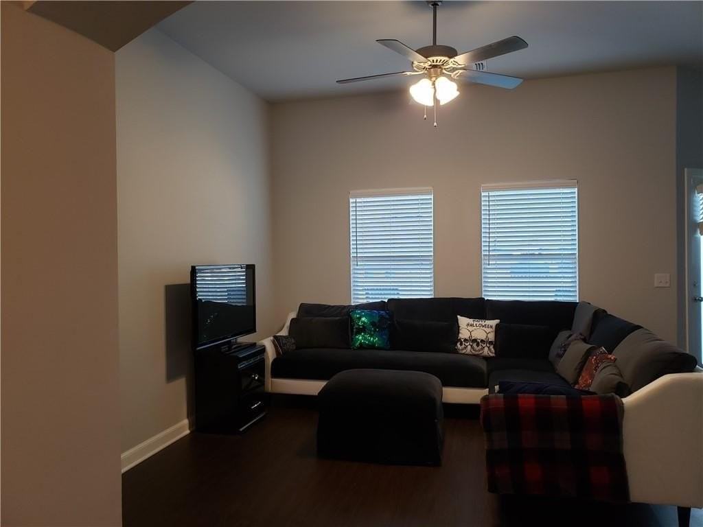 713 Blue Fish Rd - Photo 7 of 23