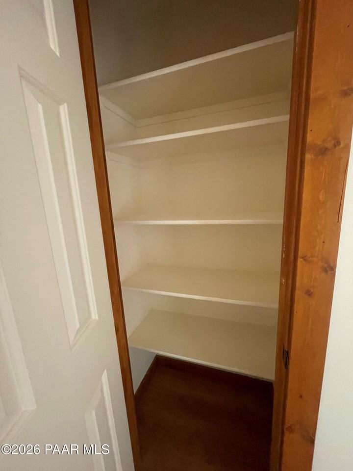 2575 Solar View Dr - Photo 6 of 25