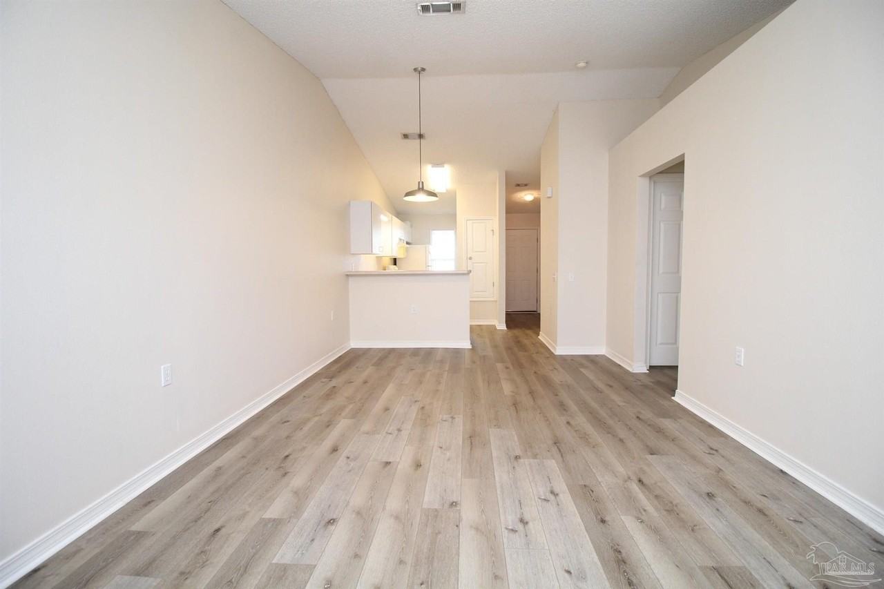 8505 Nantucket Pl - Photo 3 of 15