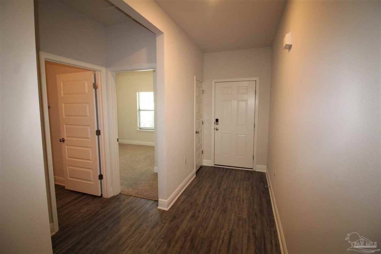 3900 Hawks Landing Cir - Photo 3 of 23