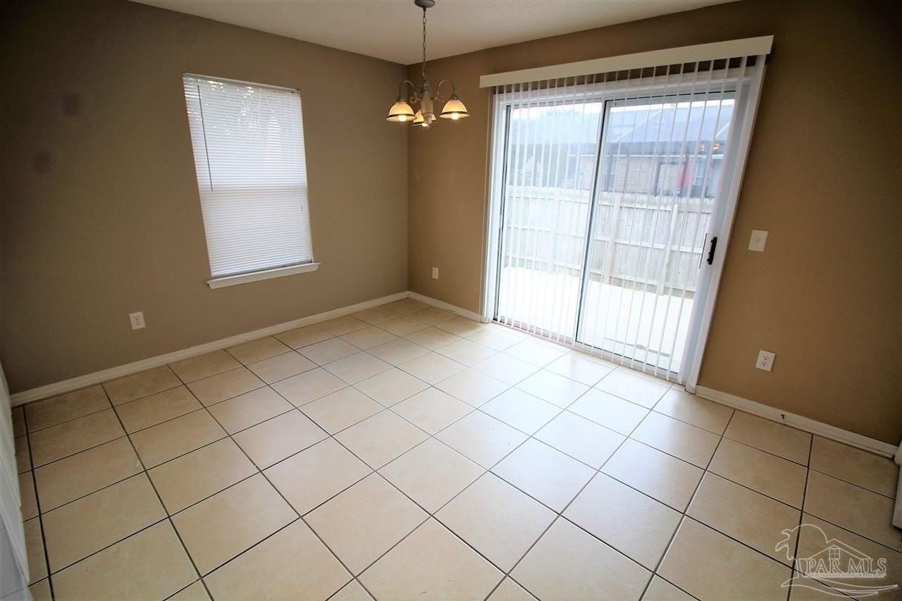 2009 Marquesas Ln - Photo 5 of 12