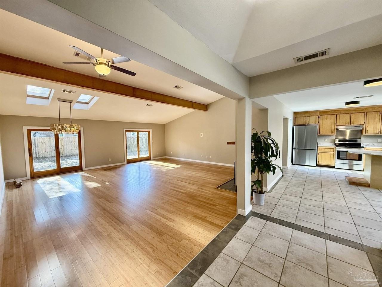 4502 Whisper Way - Photo 5 of 29