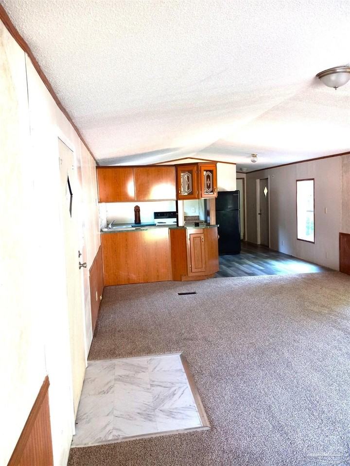 5800 Lillian Hwy - Photo 5 of 10