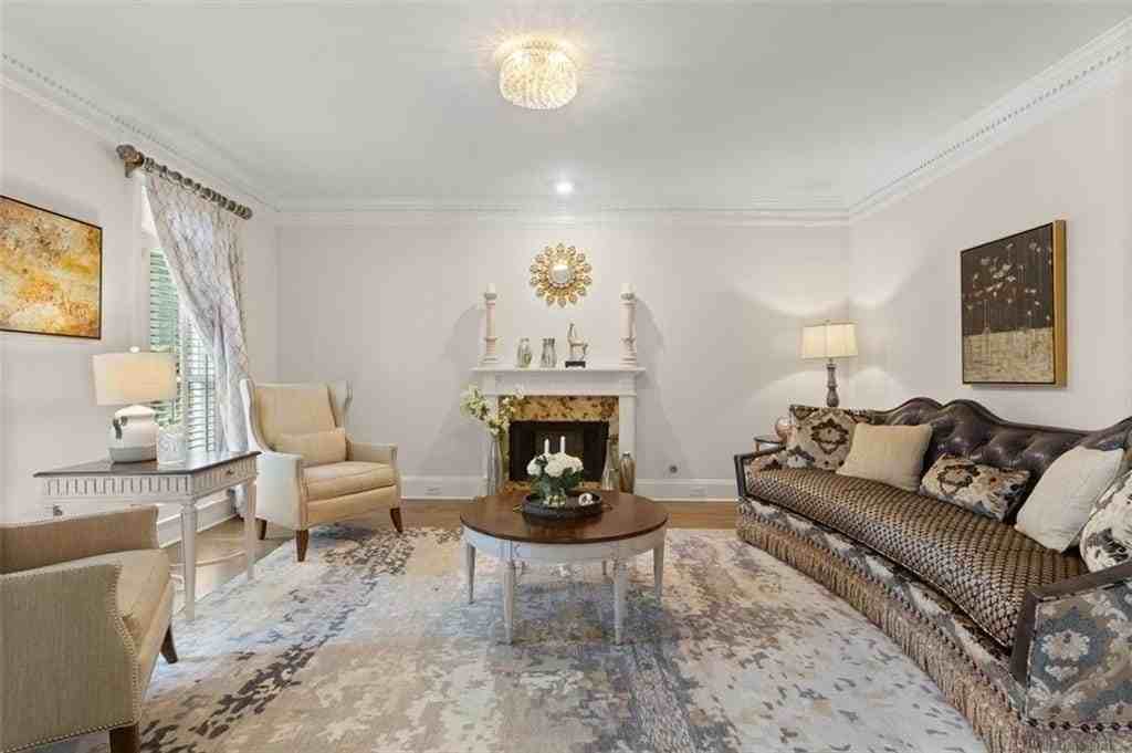 415 Lyerly Pointe - Photo 7 of 50