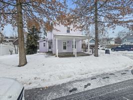 featured image of 408 5th St