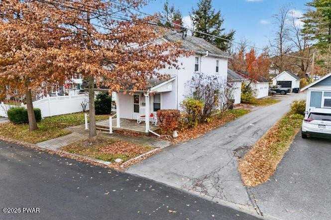 408 5th St - Photo 5 of 50