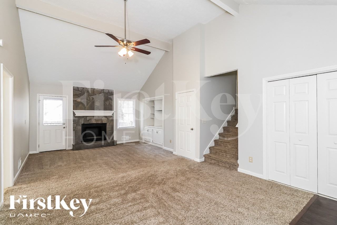 770 Simmons Mine Cir - Photo 3 of 18