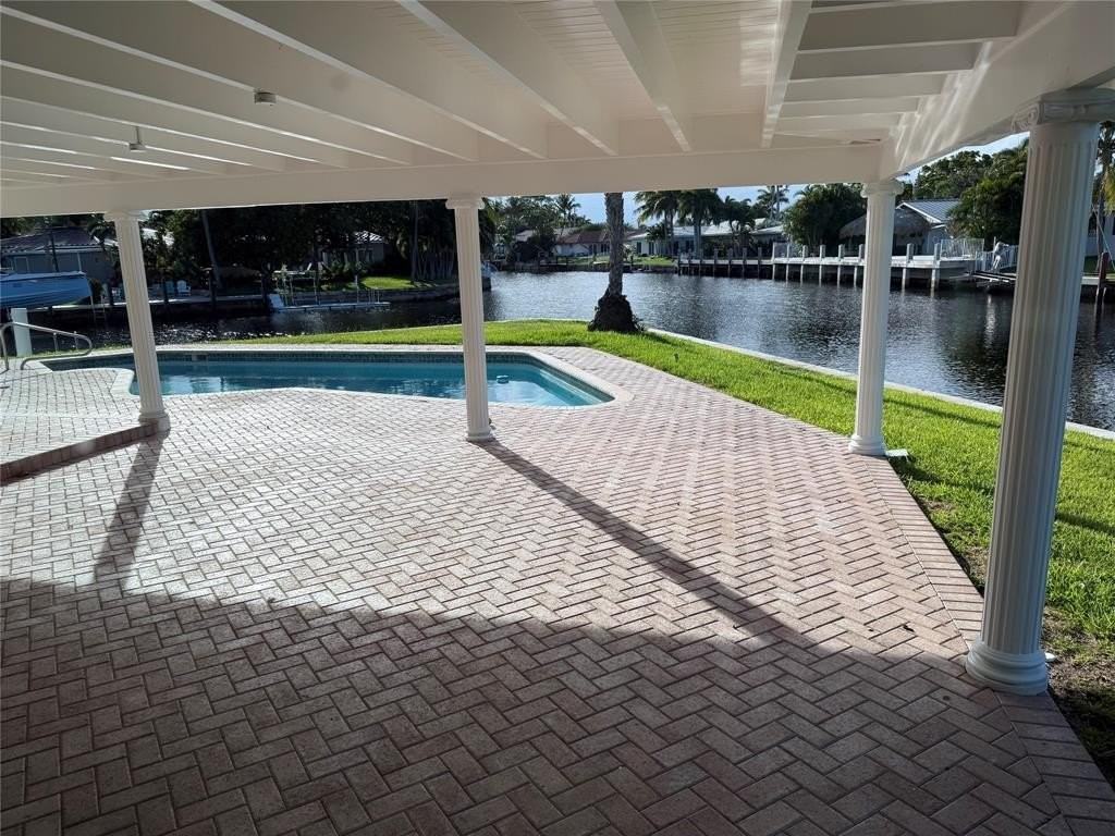 5251 Ne 29th Ave - Photo 4 of 6