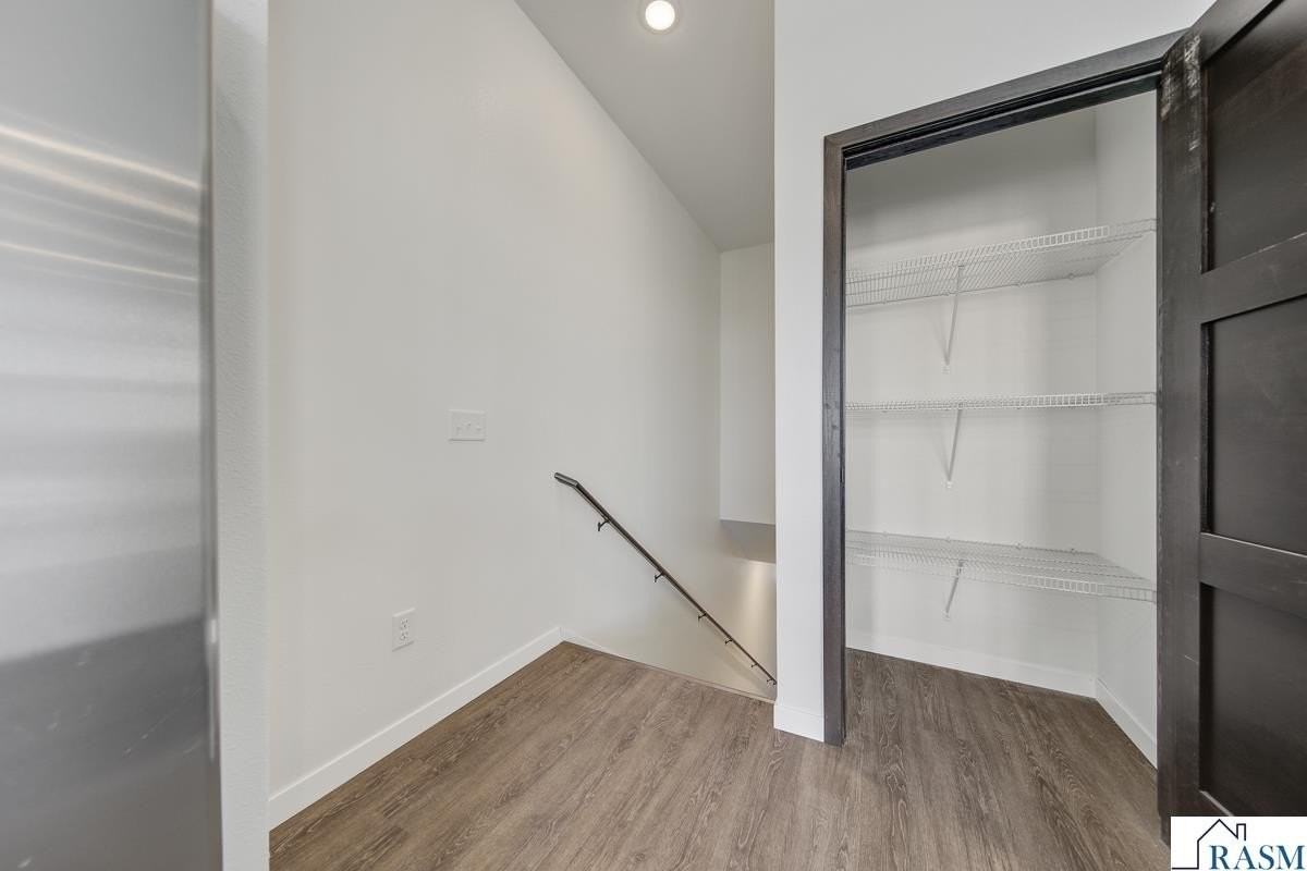 2308 Pleasant View Dr - Photo 6 of 35