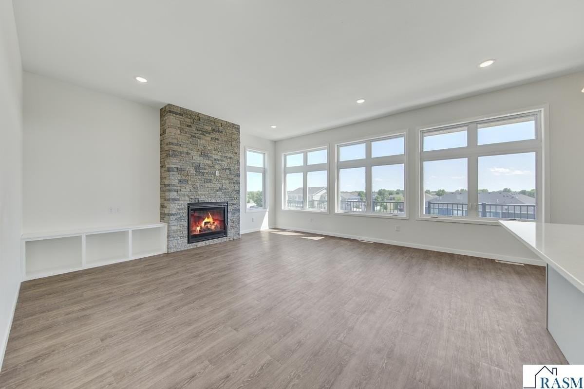 2308 Pleasant View Dr - Photo 7 of 35