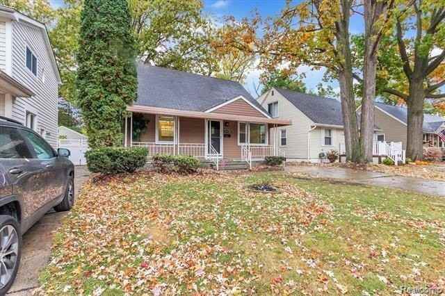 3134 Harvard Rd - Photo 2 of 38