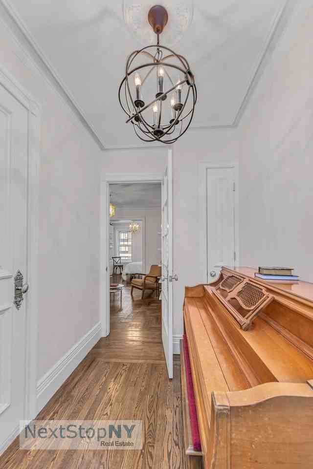 436 E 58th St Apt 6b #6B - Photo 5 of 7