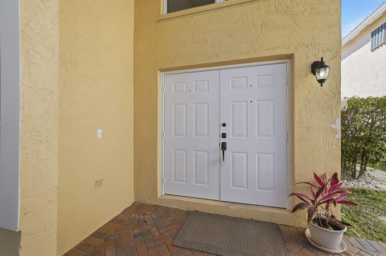 3422 Nw 110th Way - Photo 7 of 50