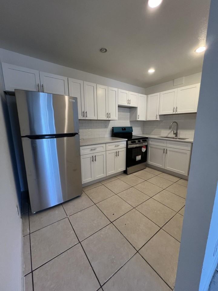 4129 Nw 88th Ave #202 - Photo 2 of 13