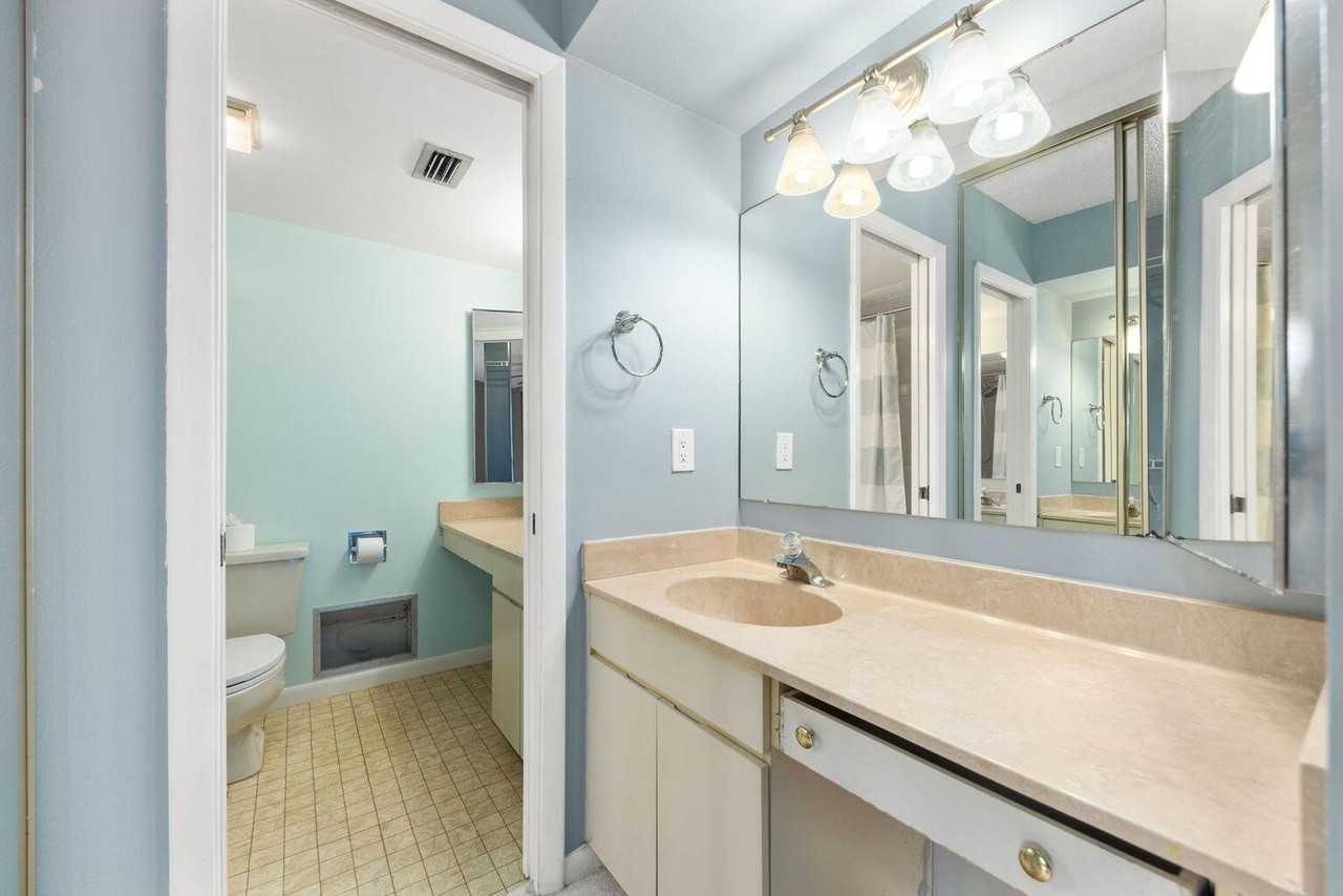 3648 Victoria Dr - Photo 6 of 23